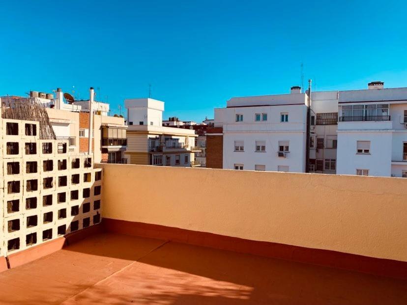 Lovely Triana Flat With Roof Terrace Севилья Экстерьер фото